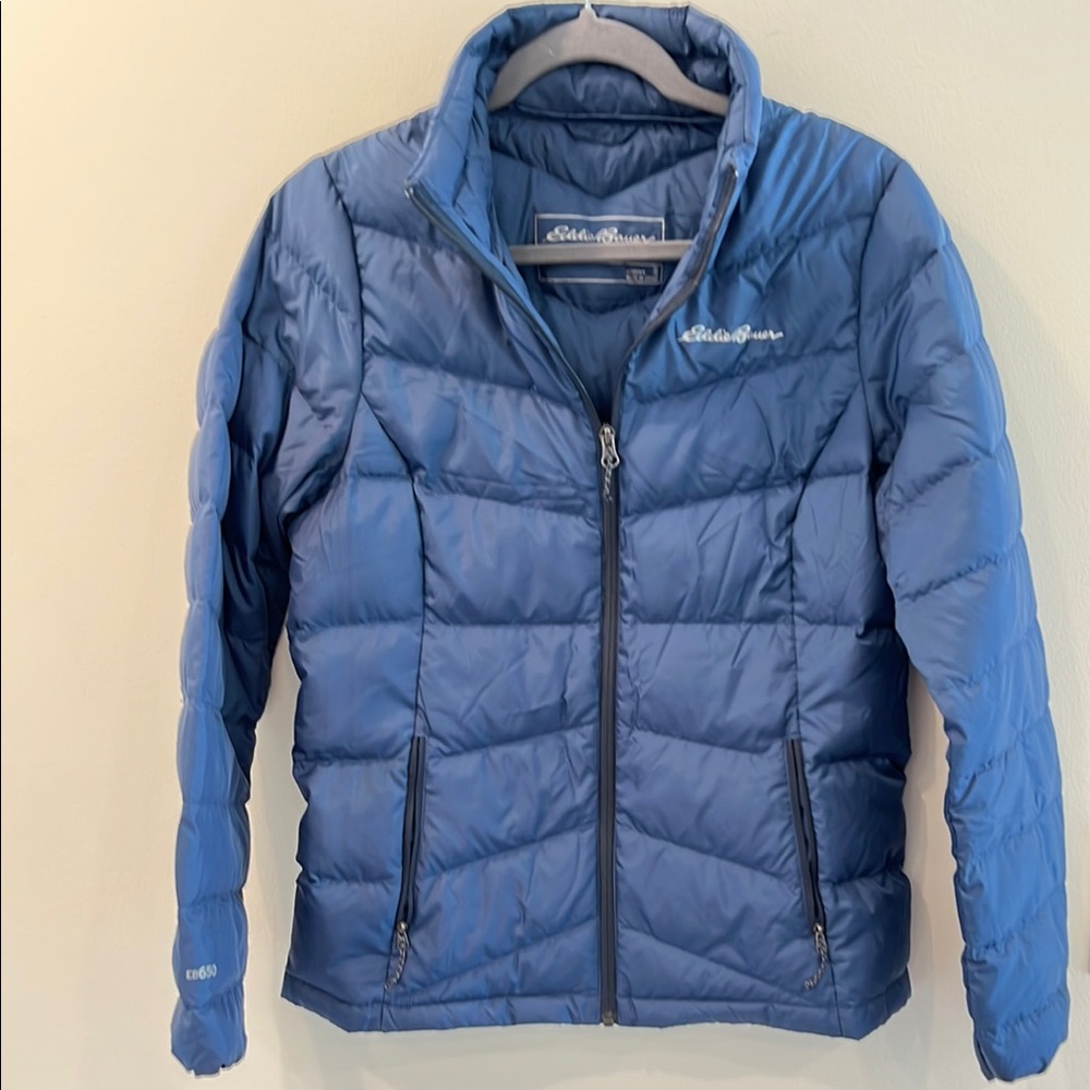 Women’s Eddie Bauer Blue Puffer Jacket with Insulated Padding